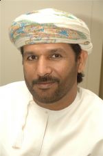 البريكي يقدم بحثاً عن الشاعر بوسنيده