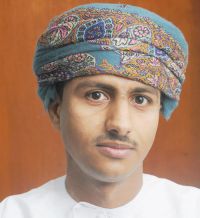 تأجيل إعلان نتائج \"سمائل\" للشعر الفصيح بسبب \"الأنواء المناخية\"  