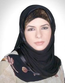 قراءة في ستائر مسدلة لحنان المنذري